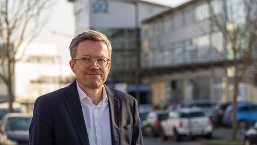 Alexander Ebenbeck Vertrieb SKZ Produktprüfung