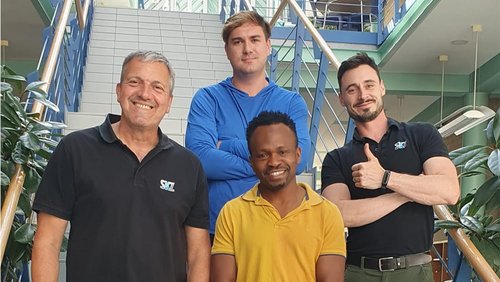 Internationale Teilnehmer bei Schweißlehrgang in Würzburg (Juli 2025)