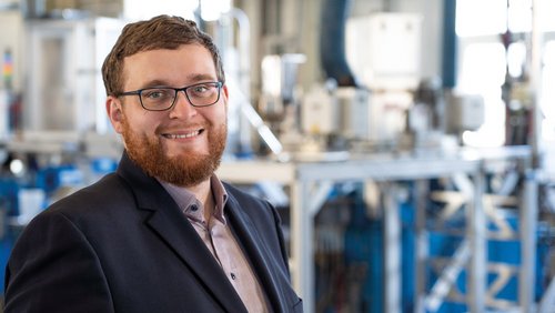 Thomas Zimmermann ist seit 01. März 2025 Gruppenleiter der Forschungsgruppe Vernetzte Materialien
