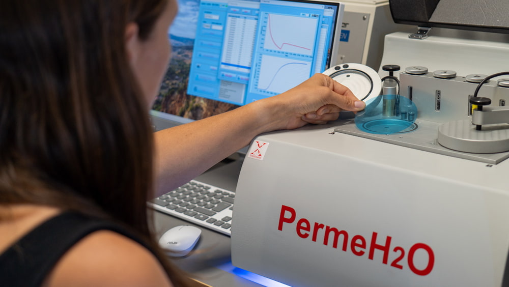 PermeH2O – Messgerät zur Wasserdampfdurchlässigkeit