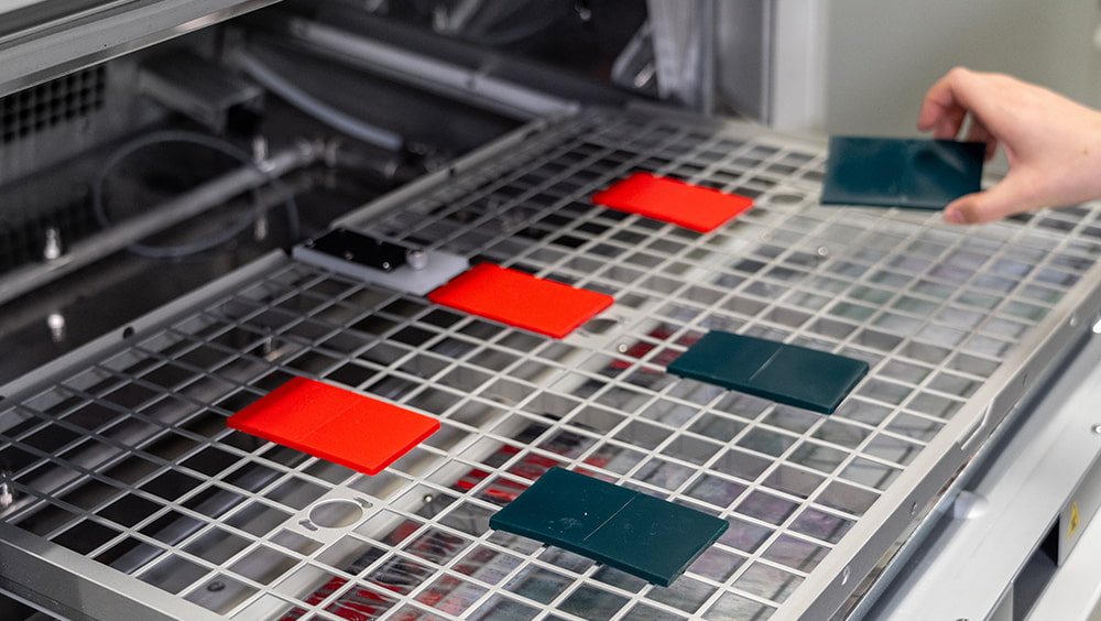 Prüfgerät nach Norm SAE J 2527